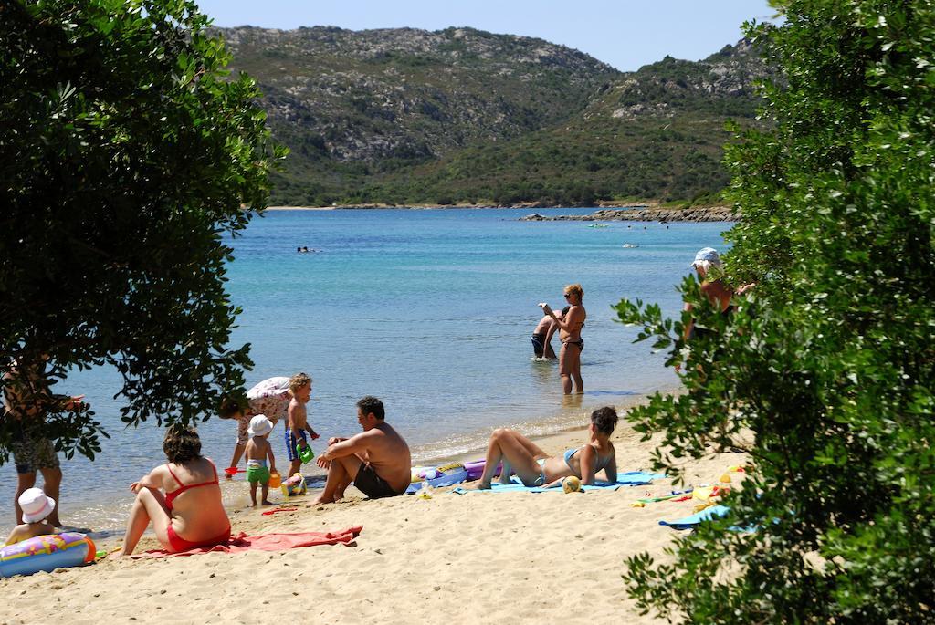 פאלאו Camping Village Capo D'Orso מראה חיצוני תמונה