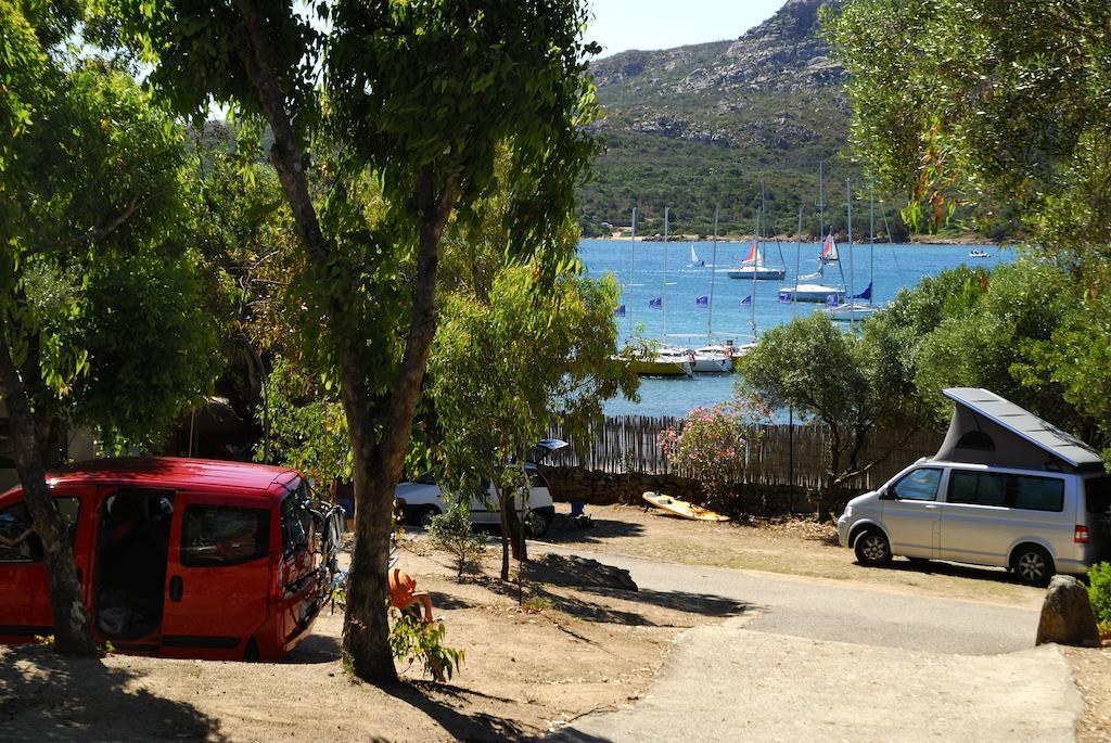 פאלאו Camping Village Capo D'Orso מראה חיצוני תמונה